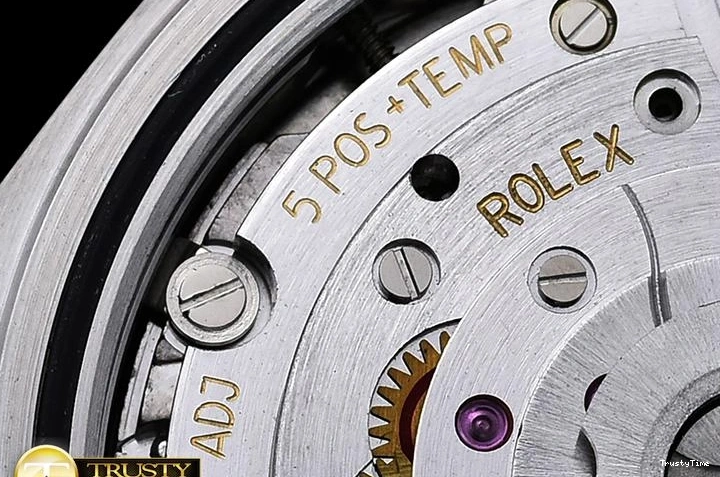 1026 RDD0202B – DayDate 40mm ModernLook 666